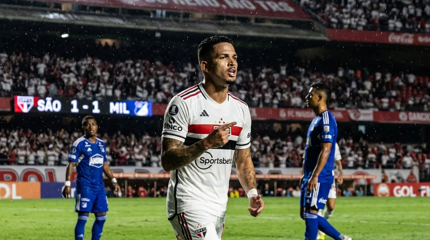 Luciano comemorando gol pelo São Paulo no MorumBIS pela Copa Sul-Americana 2026